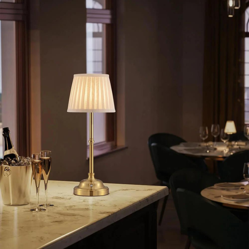 RoyaleGlow Kabellose LED-Stoff-Tischlampe - Wiederaufladbar, Touch-Steuerung, Speicherfunktion