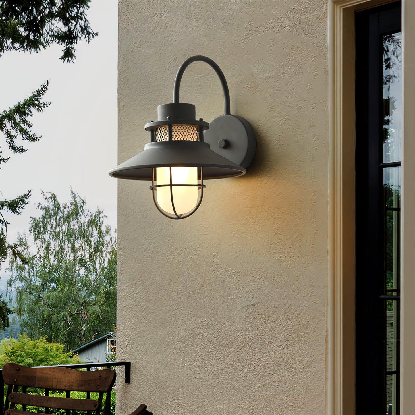 Garduru Außenwandleuchte – Wetterfeste LED-Laterne im Industrie-Stil (IP65)