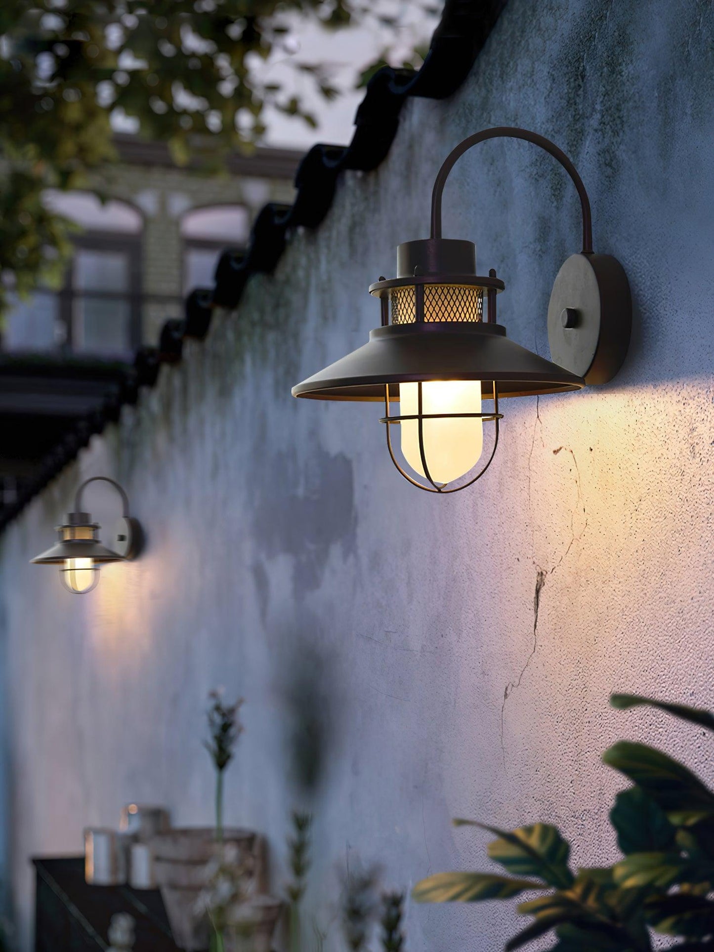 Garduru Außenwandleuchte – Wetterfeste LED-Laterne im Industrie-Stil (IP65)