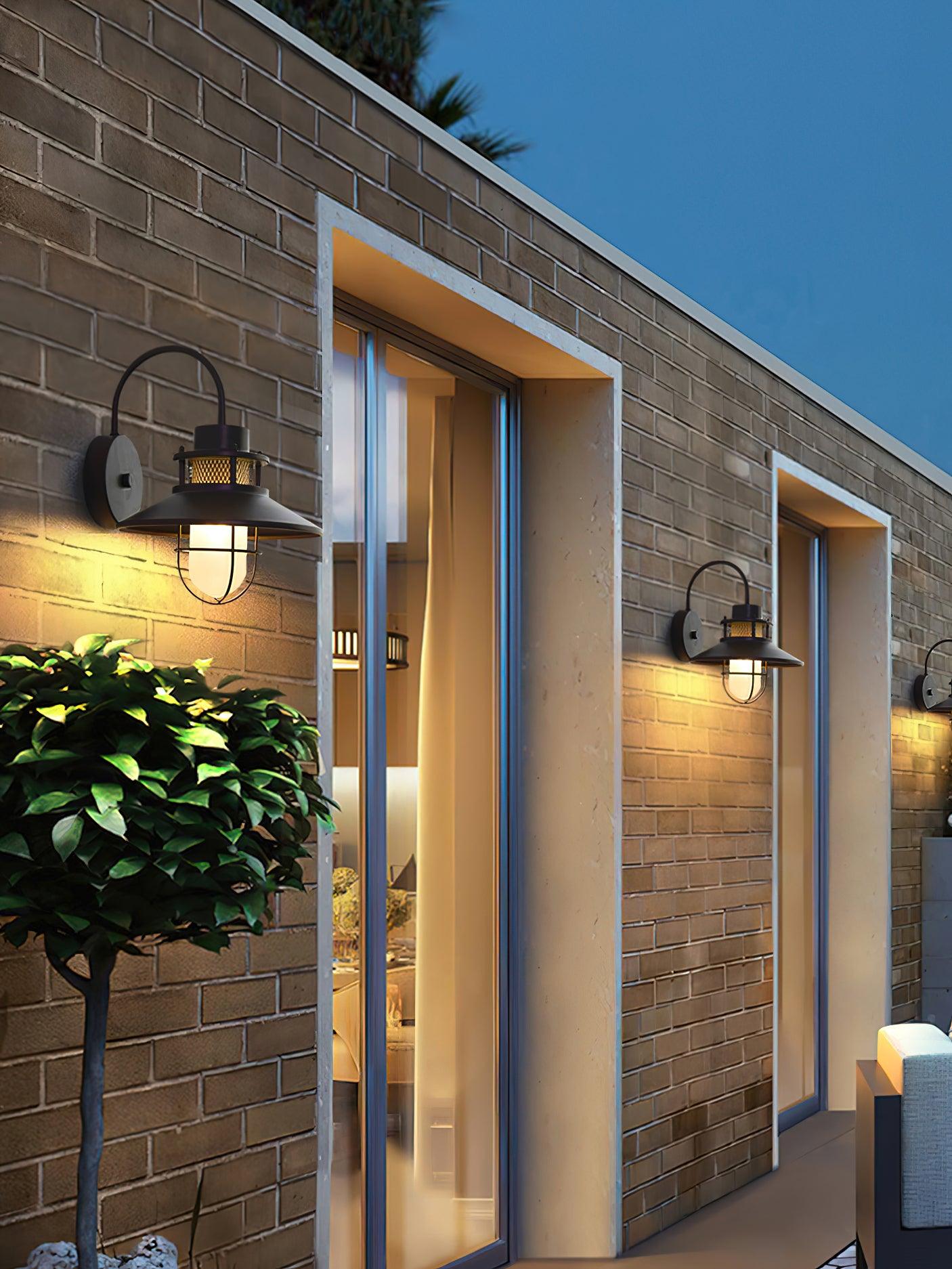 Garduru Außenwandleuchte – Wetterfeste LED-Laterne im Industrie-Stil (IP65)