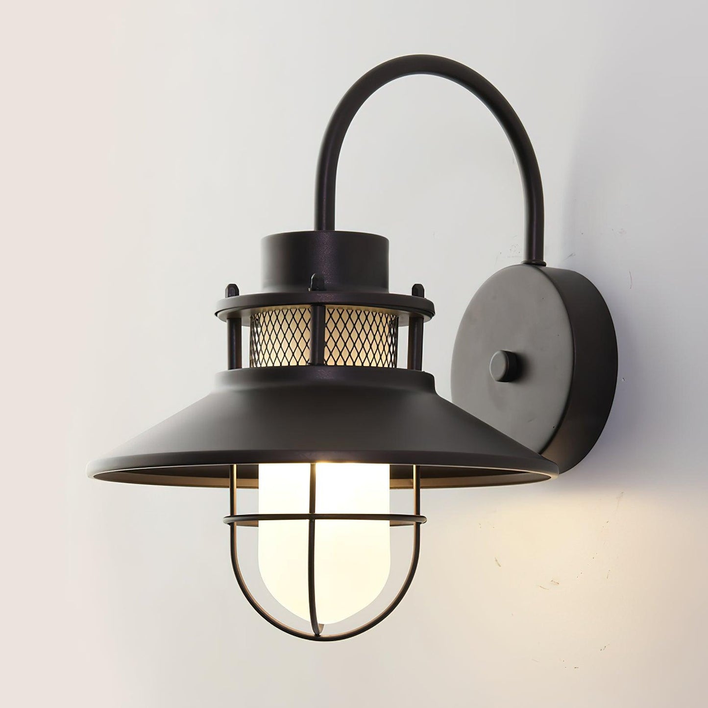 Garduru Außenwandleuchte – Wetterfeste LED-Laterne im Industrie-Stil (IP65)