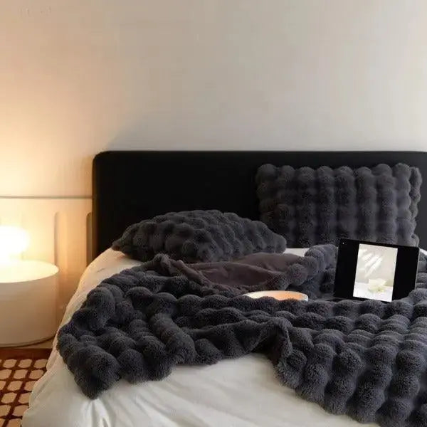 Wärmende Decke – warme Decke für den Winter – Sofa