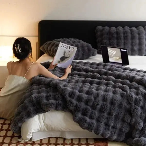 Wärmende Decke – warme Decke für den Winter – Sofa