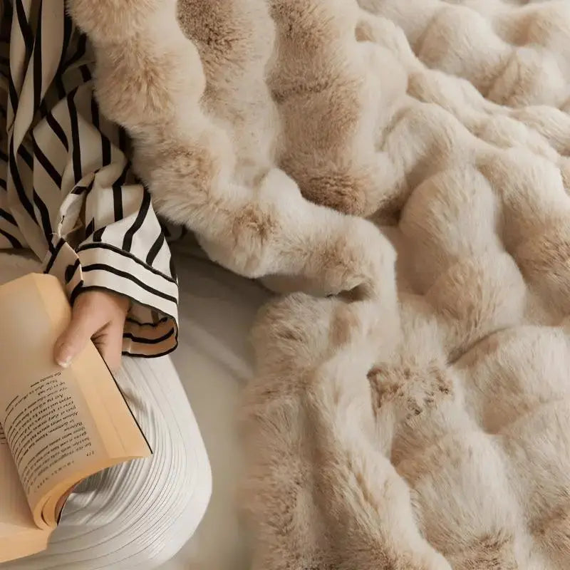 Wärmende Decke – warme Decke für den Winter – Sofa