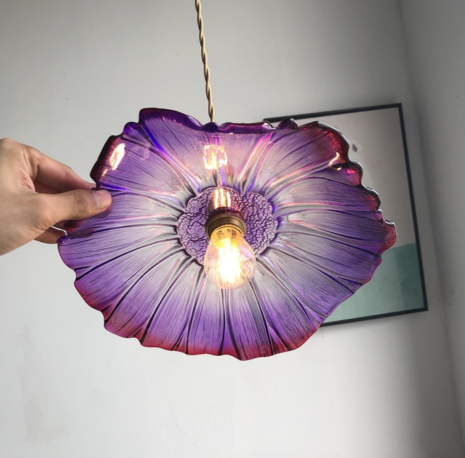RoyaleGlow Charmante Vintage Blumen Glas Pendelleuchte – Elegante Beleuchtung für Zuhause & Essbereich