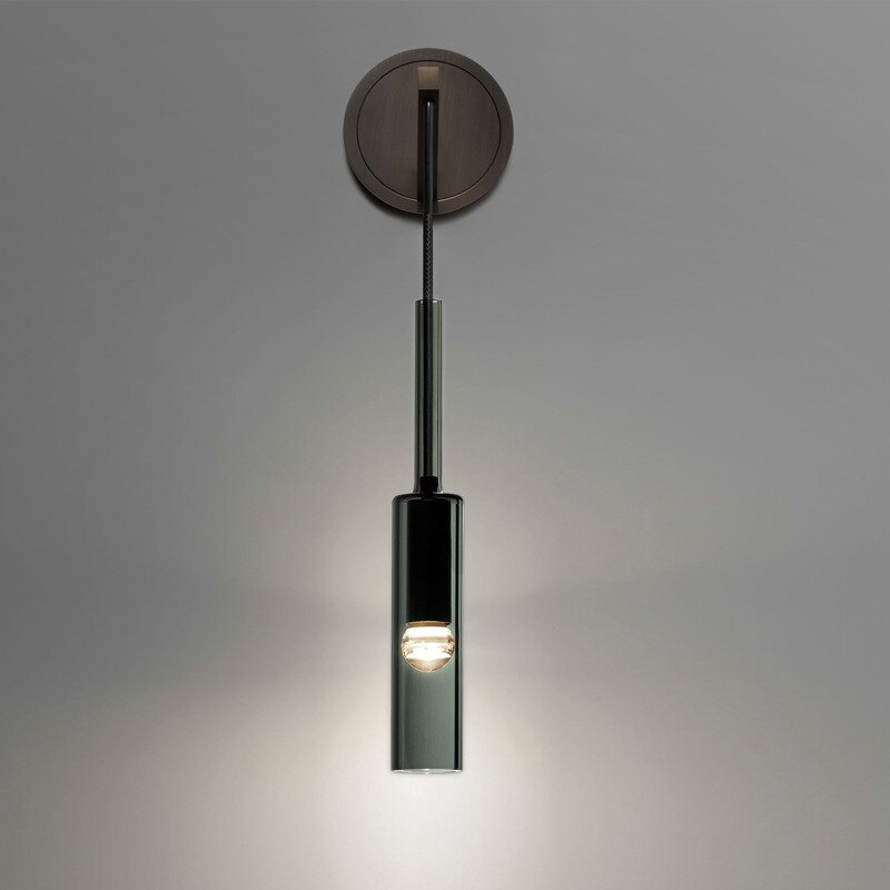 RoyaleGlow Elegante Rauchverbesserte Glas-Wandleuchte für luxuriöse Atmosphäre