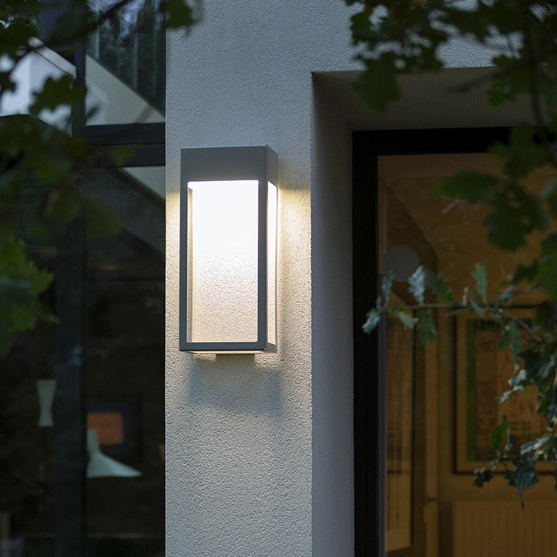 Smart Outdoor Solar Wandlampe | SolarGlow