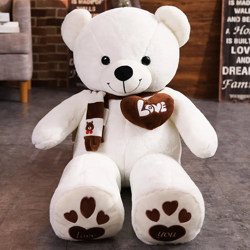 Garduru der Teddy - Lebensgroßer Kuscheltier mit Herzanhänger für romantische Anlässe