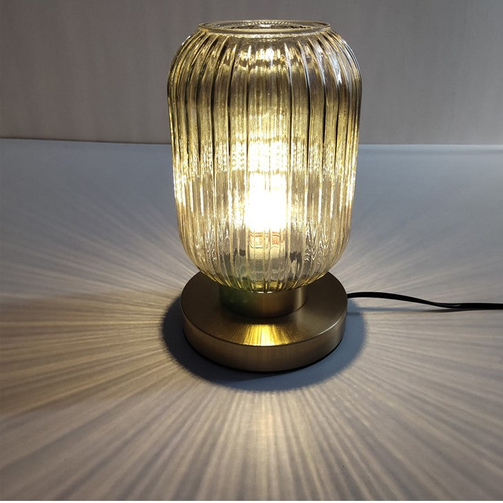AmberGlow – Luxus Tischlampe mit skandinavischer Wärme