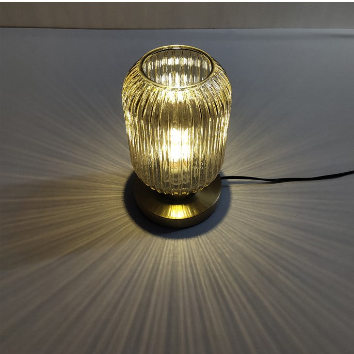 AmberGlow – Luxus Tischlampe mit skandinavischer Wärme