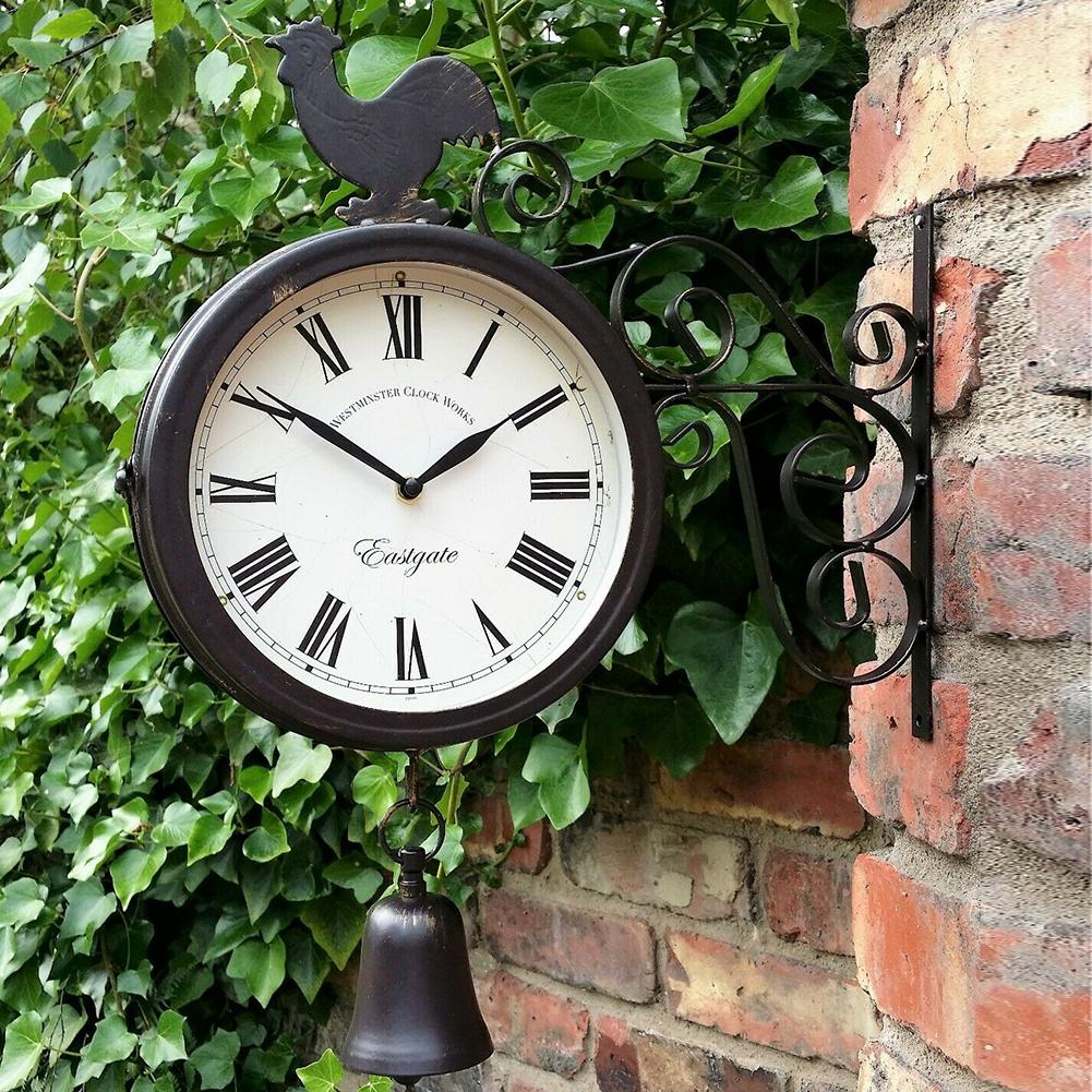 Doppelseitige Stahlwanduhr mit Huhn für den Außeneinsatz