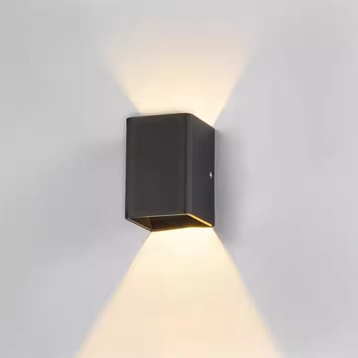 Royelux LED Pentagram Wandlampe - Stilvolle wasserdichte Lampe für Innen- und Außenbereich