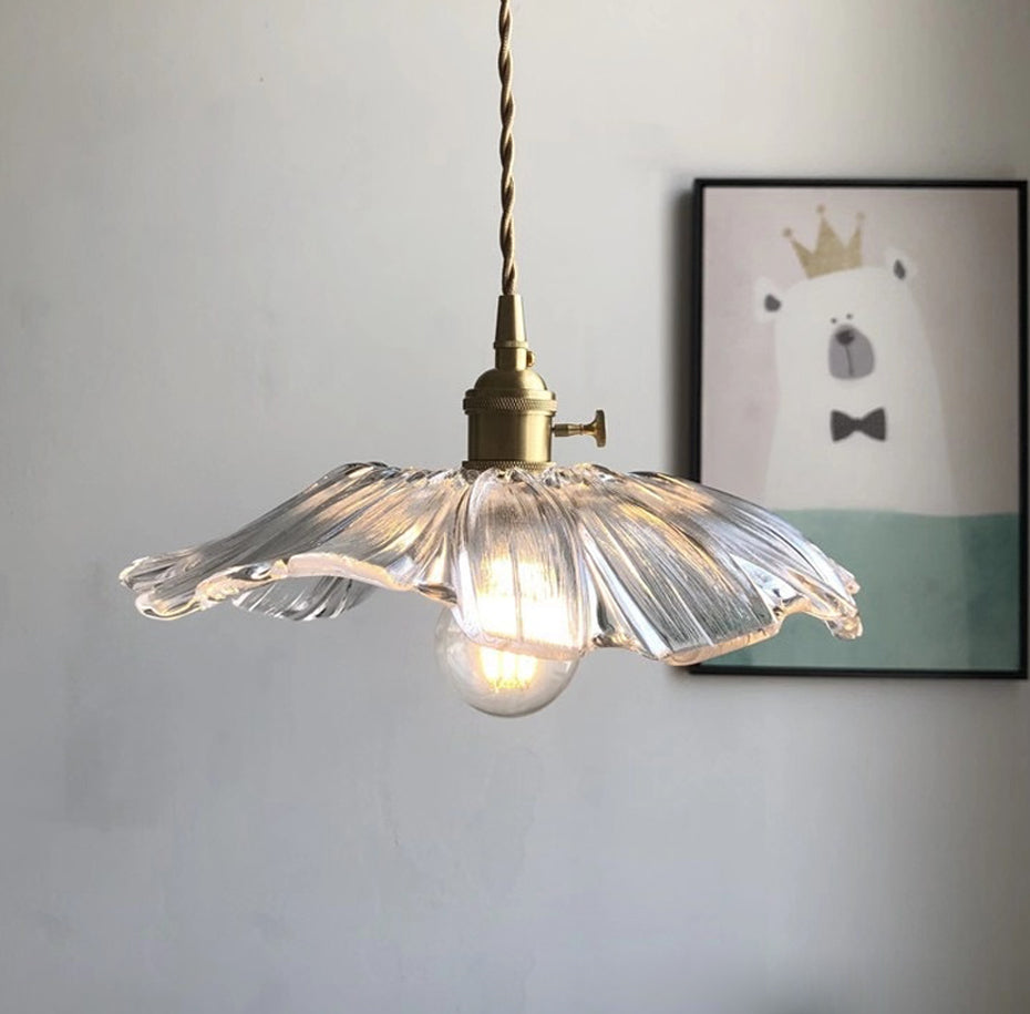 RoyaleGlow Charmante Vintage Blumen Glas Pendelleuchte – Elegante Beleuchtung für Zuhause & Essbereich