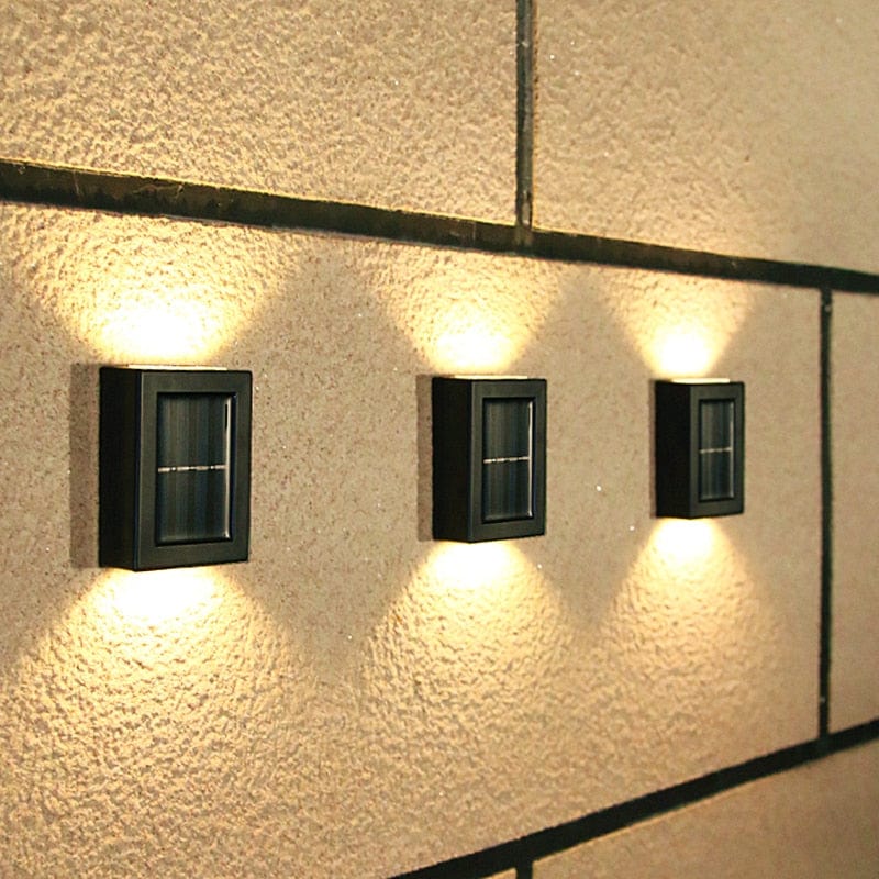 Moderne Solarbetriebene Wandlampe – Außenbeleuchtung für Terrasse & Fassade