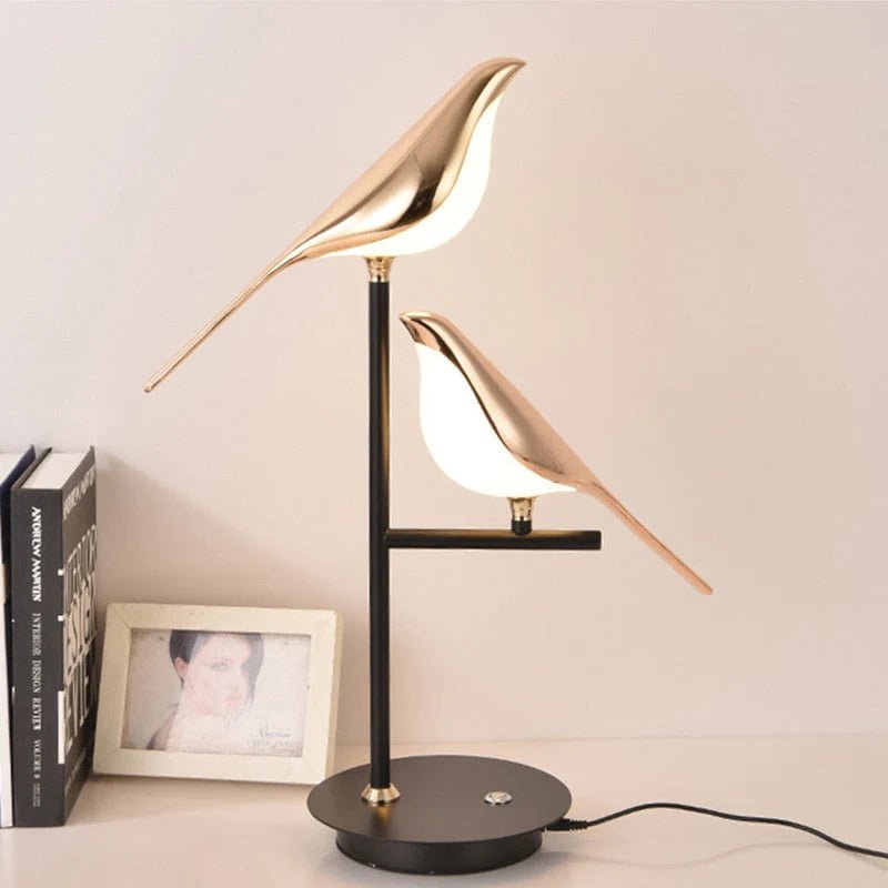 BirdLamp™ LED Schreibtischlampe – Ein Statement für Eleganz und Funktionalität