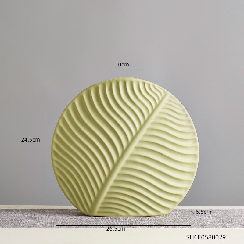 Skandinavische handgefertigte Keramikvase für Blumenarrangements