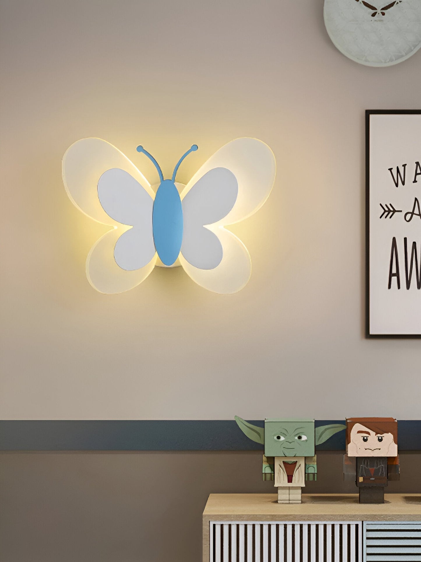 BrilliButterfly Wandleuchte - Charmante Acryl Schmetterling Wandleuchte - Bunte Wandleuchten LED Indoor