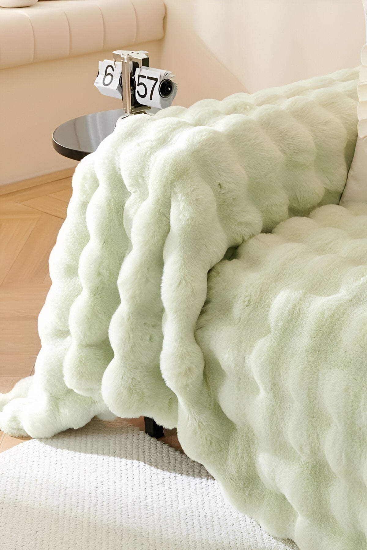 ComfyPal Plaid - Luxuriöse Dicke Plüsch Sofadecke - Ultra Weiche Gesteppte Kunstpelz Fleece-Decke