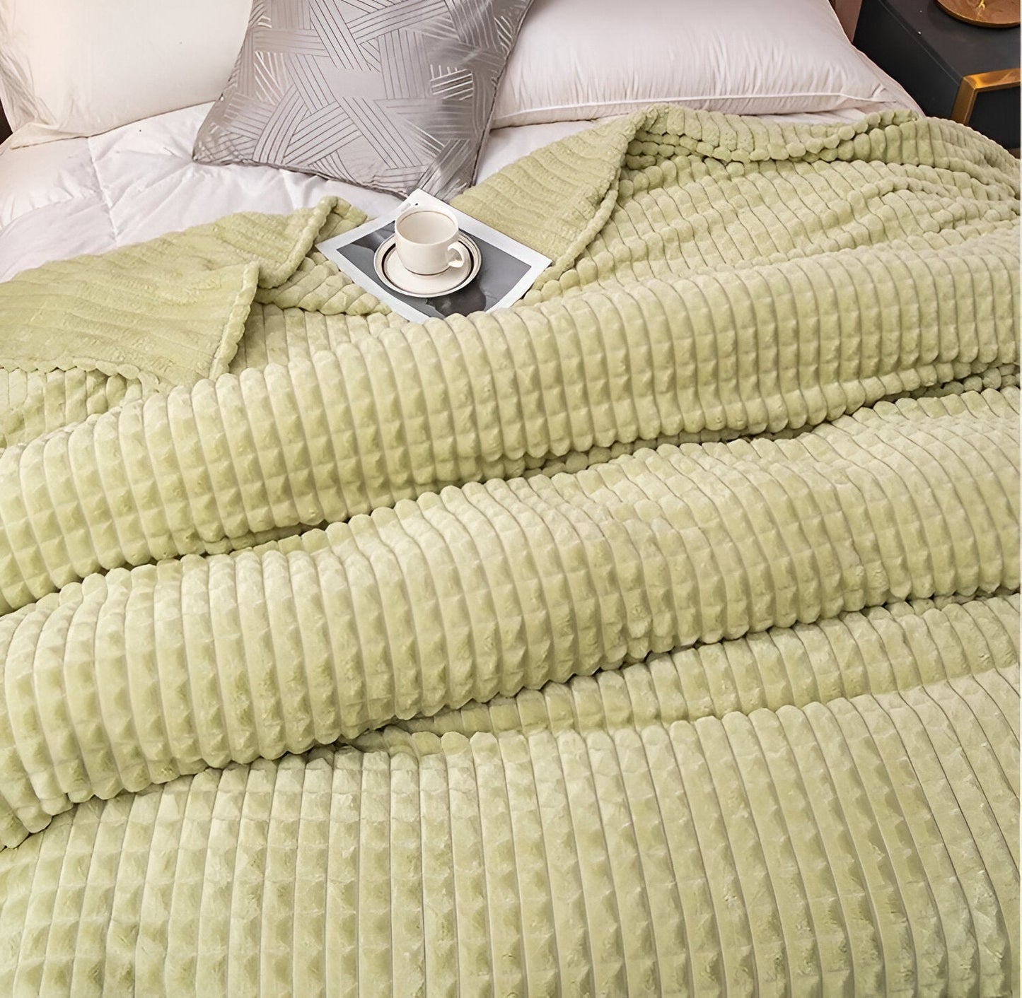 EliteWave Plaid - Ultraflauschige Strukturierte Korallfarbene Fleece Decke