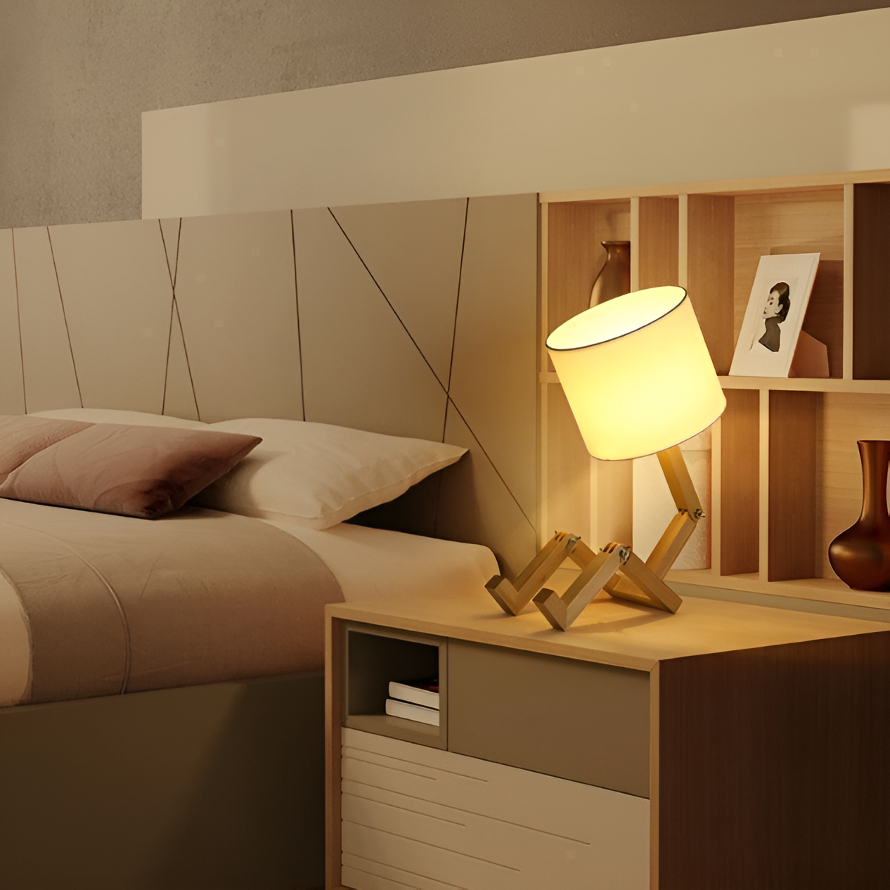 FlexiWood – Einzigartige verstellbare Tischlampe mit natürlichen Holzakzenten