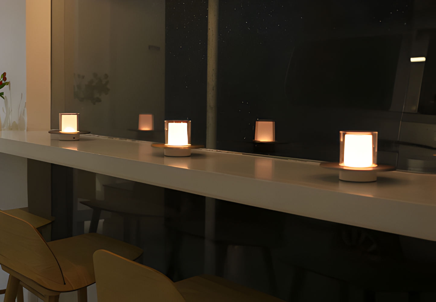 GlowGest Tischlampe - Moderne Wiederaufladbare Zylindrische Kerze LED Schreibtischlampe