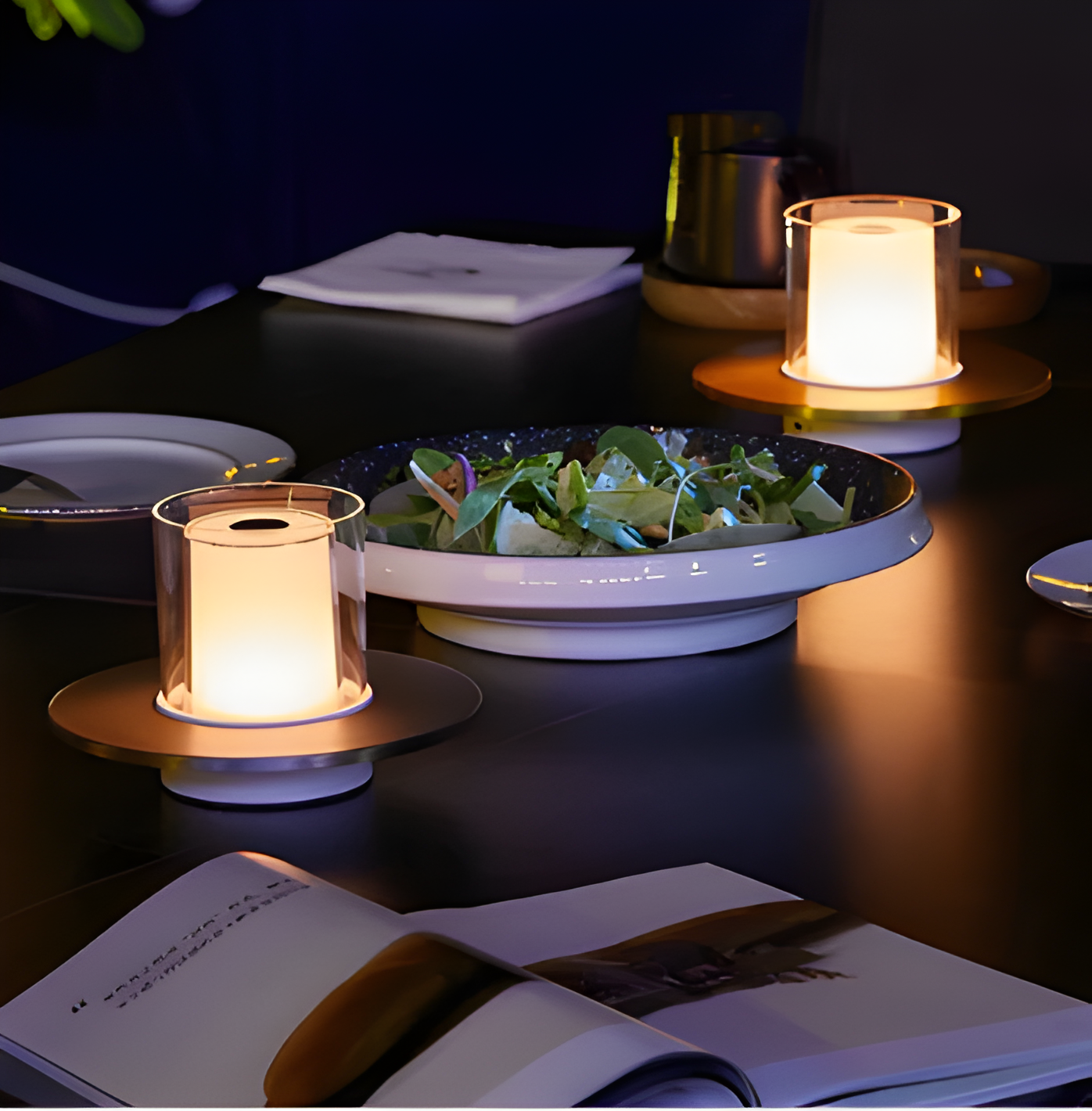 GlowGest Tischlampe - Moderne Wiederaufladbare Zylindrische Kerze LED Schreibtischlampe