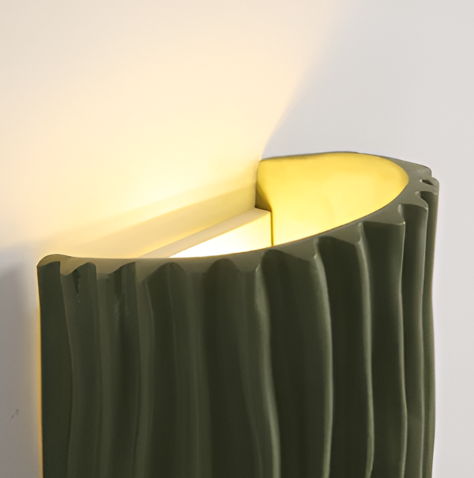 HuePleat Wandleuchte - Curvy Pleated Resin Wandlampe - Up and Down Wandleuchten Geführt