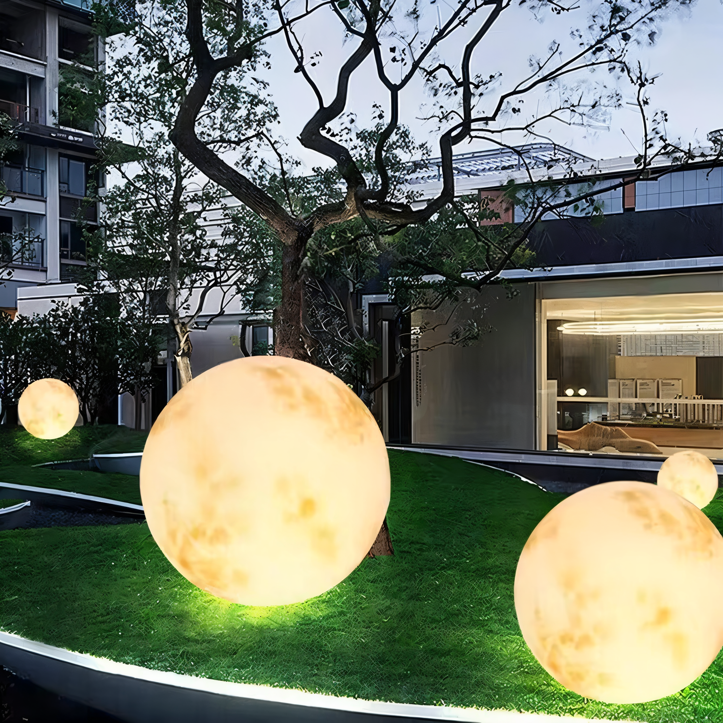 LunaLumena - Solar Mond Gartenbeleuchtung - IP65 Solarlampe Garten