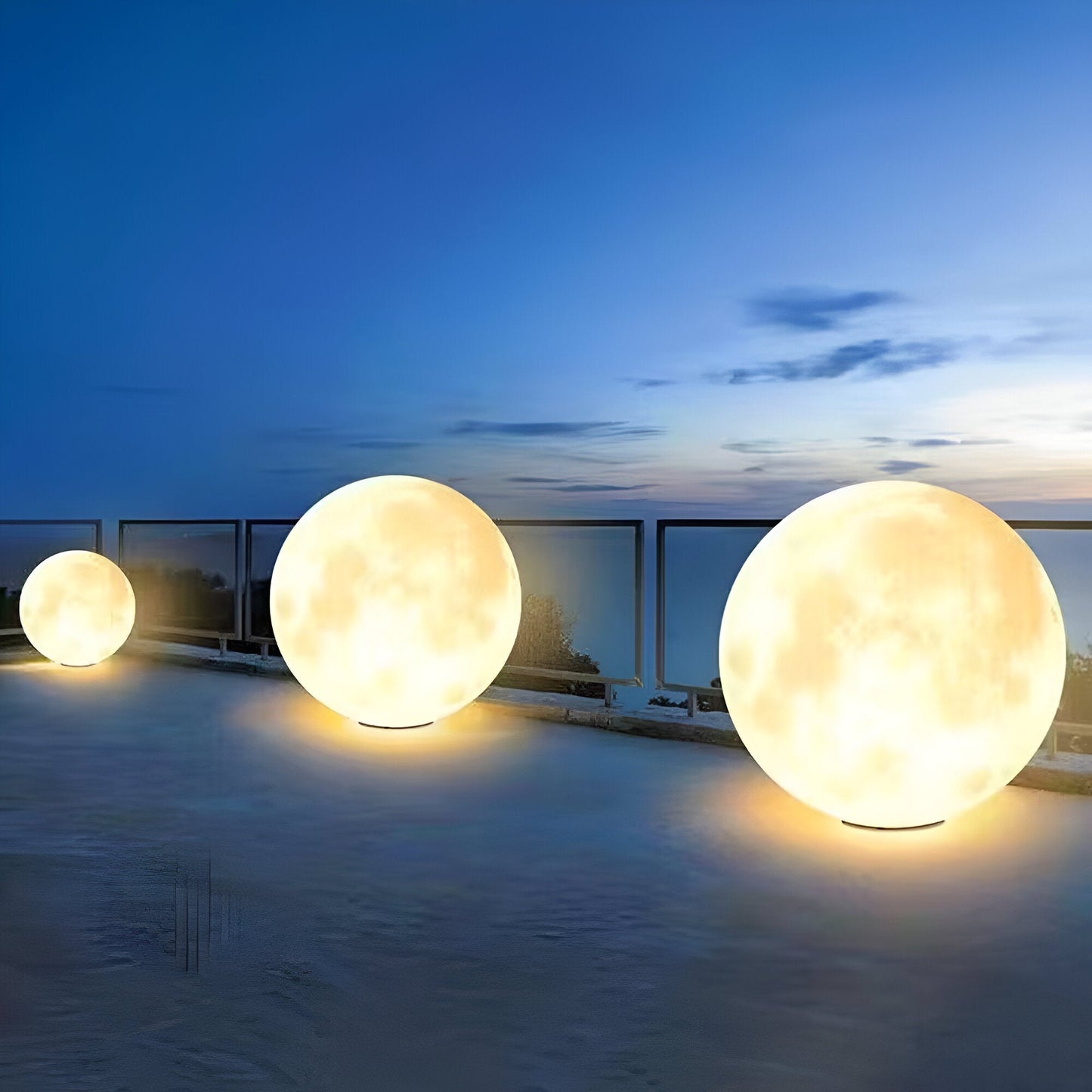LunaLumena - Solar Mond Gartenbeleuchtung - IP65 Solarlampe Garten