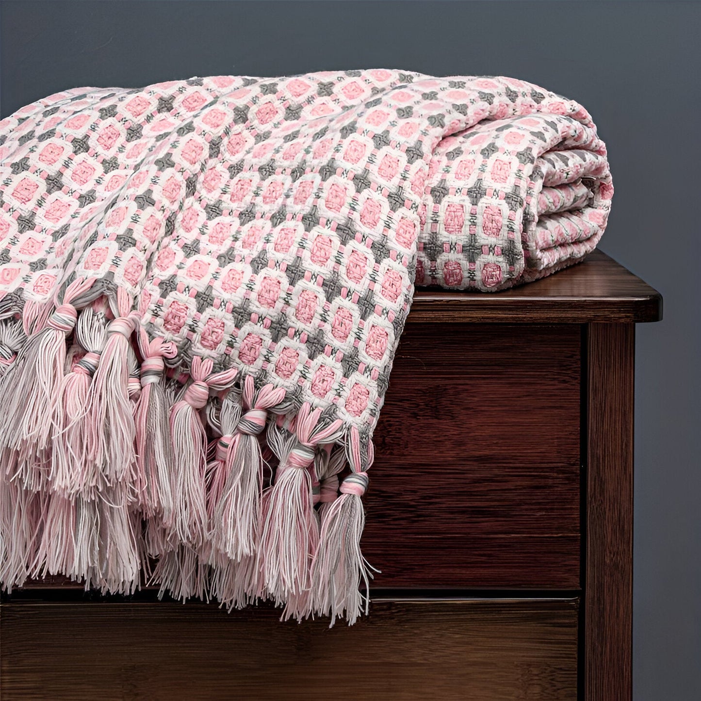 PeaKnit Plaid - Mehrzweckdecke - Lebendige Polyester Fleece-Decke mit Quaste
