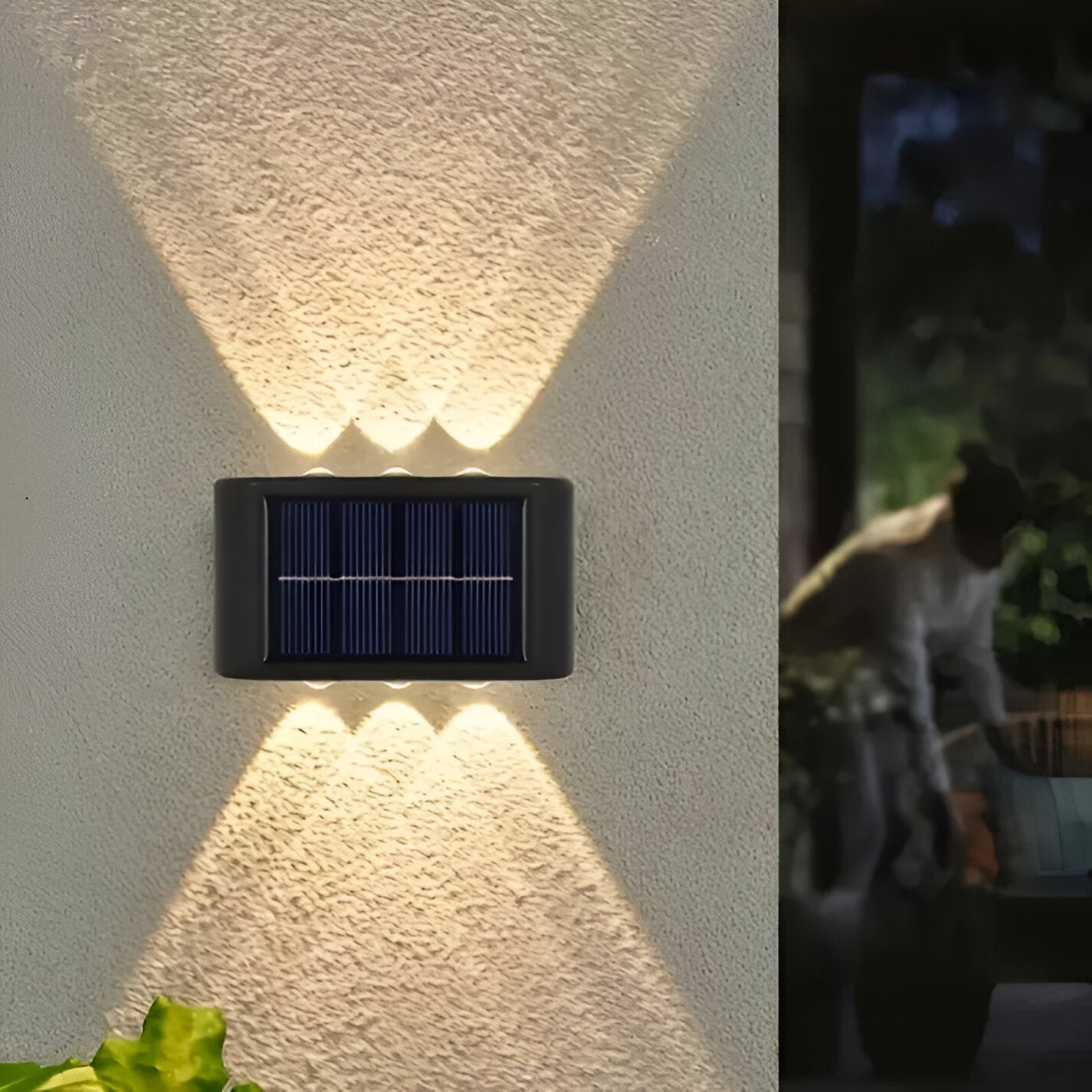 RectaSolaria Wandleuchte - 2/4 Stück IP65 Wasserdichte 6LED Solar Lampe Garten - Auf und Ab Außenbeleuchtung