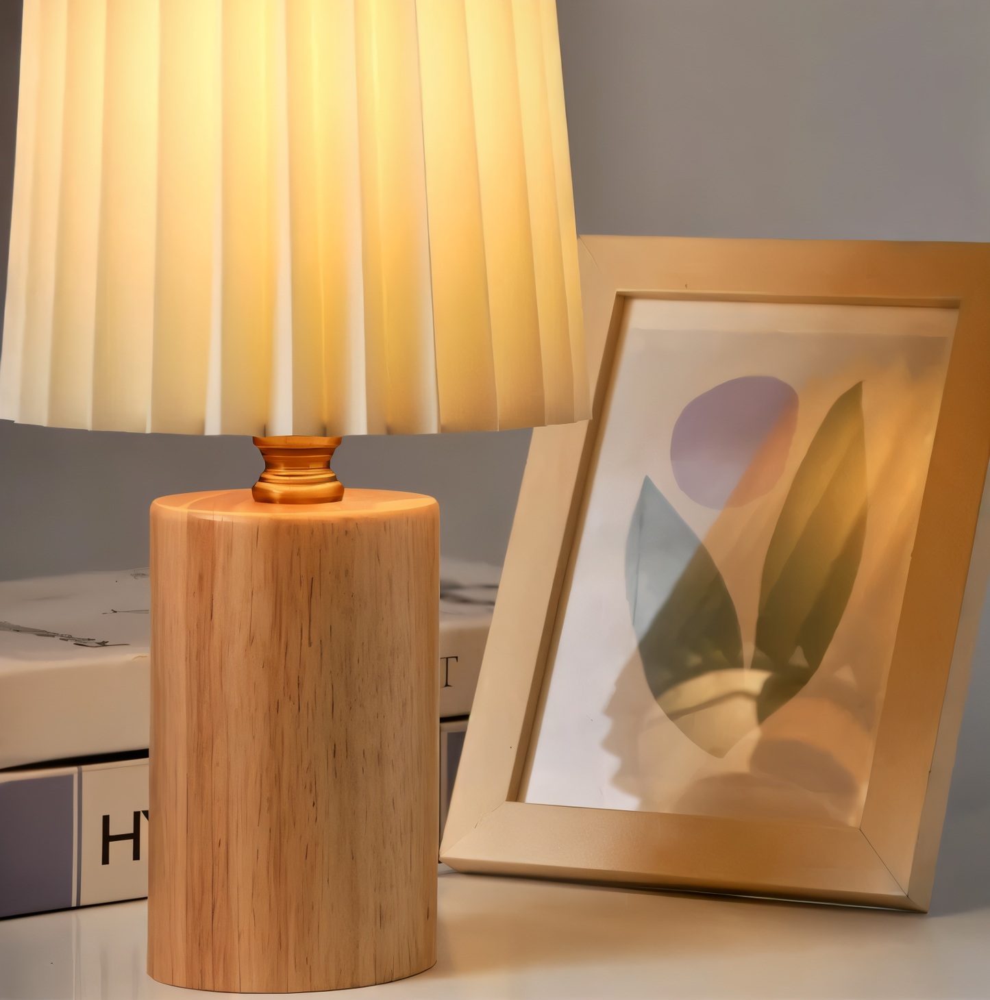 ScandiChic Holz Tischlampe - Nordic plissierter Stoff Schreibtischlampe