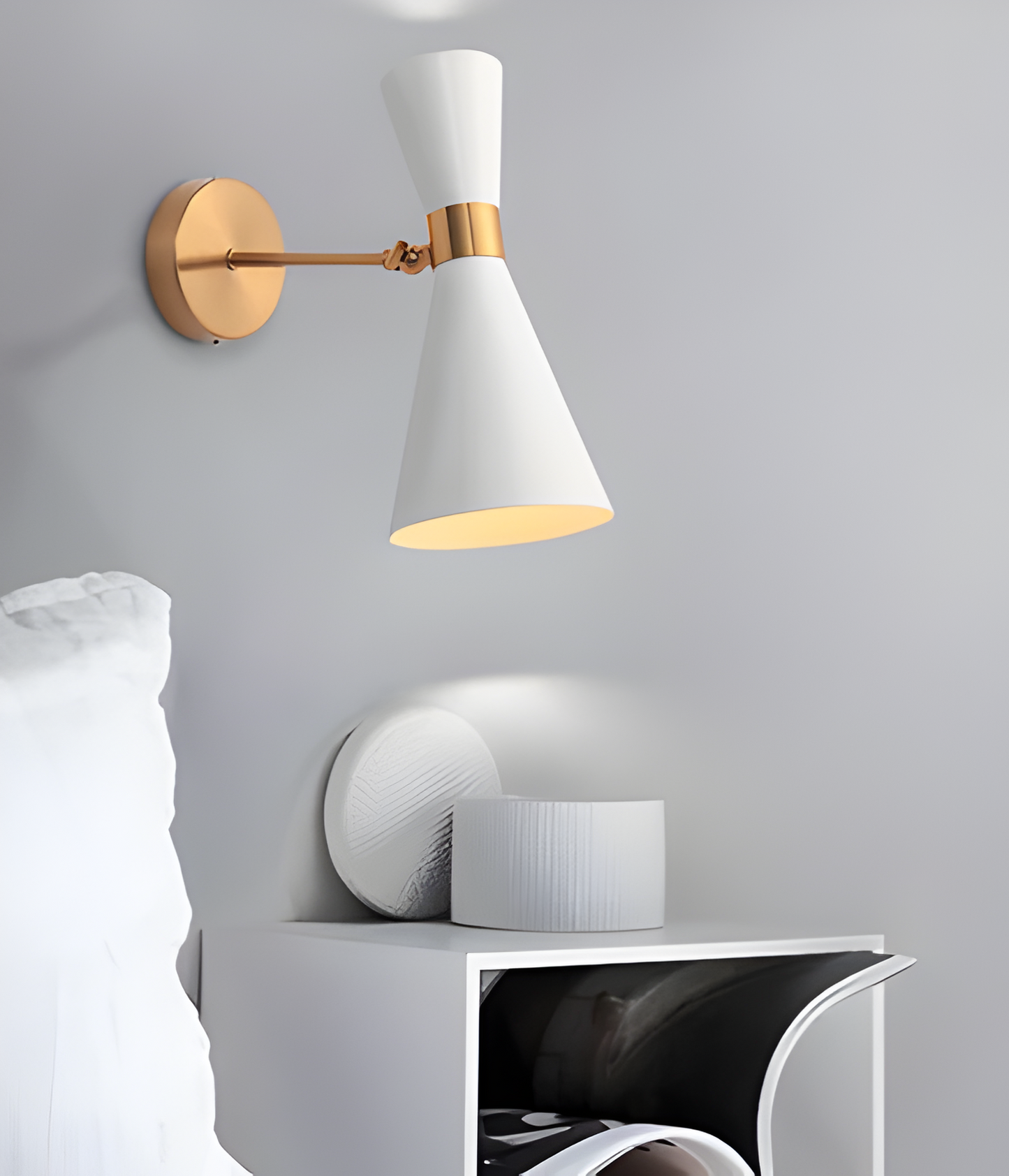 SleekIron Wandleuchte - Minimalistische Schwarz/Weiß Wandleuchte - Verstellbare Up Down Wandleuchten LED