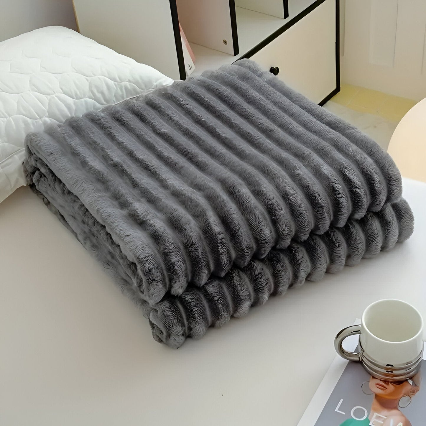 Streifenfaux-Plaid - Dicke gerippte Plüschdecke Grau Camel Fleece Decke - Weiche Kuscheldecke