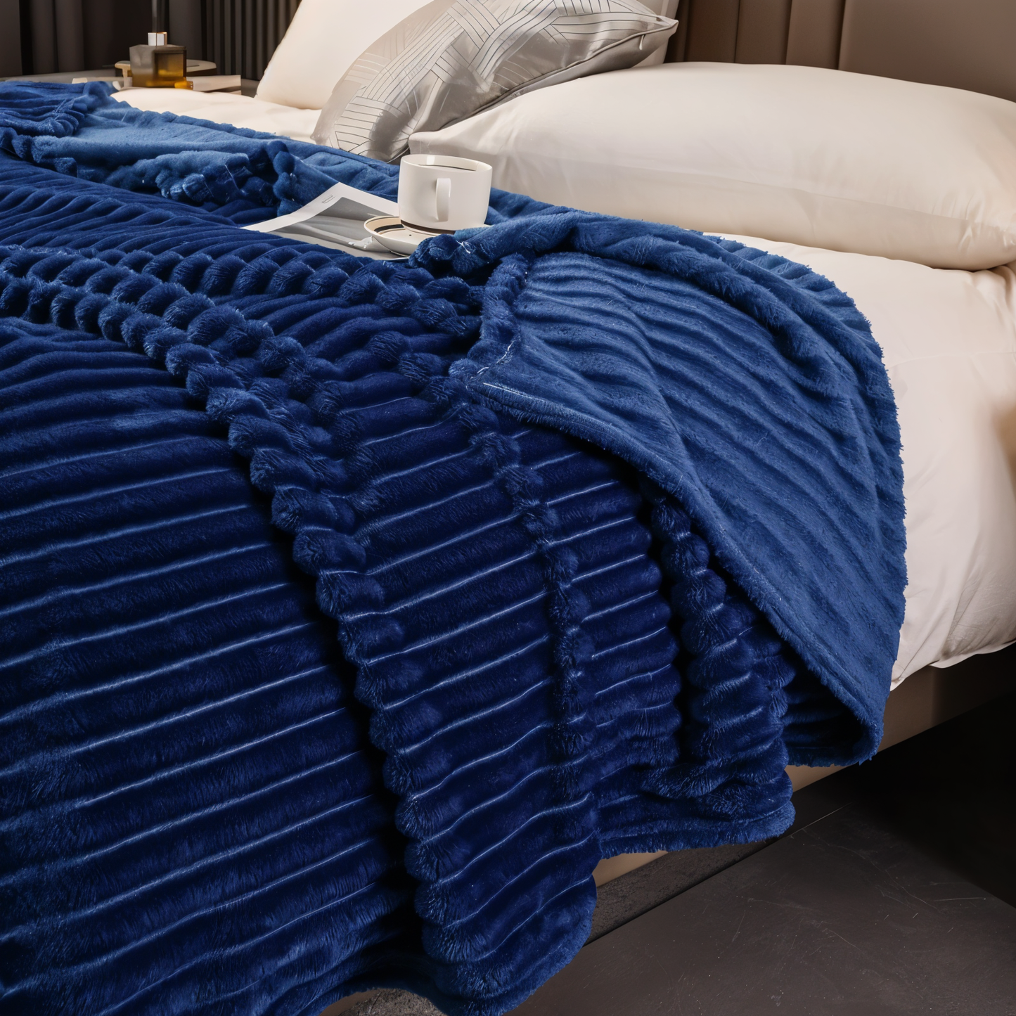 StripyLux Plaid - Weich, Atmungsaktiv Gerippte Fleece Decke - Dicke Plüsch Werfen Decke