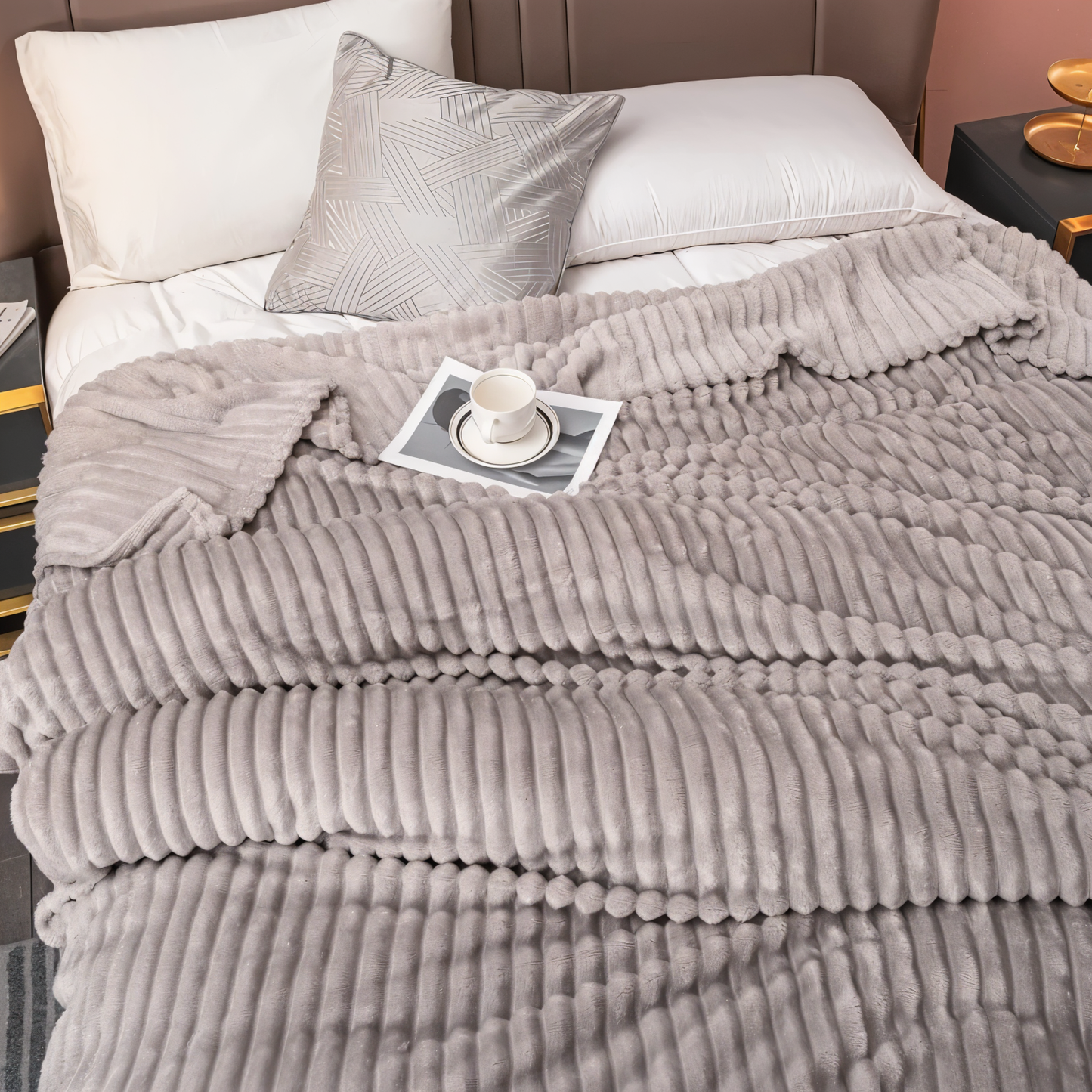 StripyLux Plaid - Weich, Atmungsaktiv Gerippte Fleece Decke - Dicke Plüsch Werfen Decke