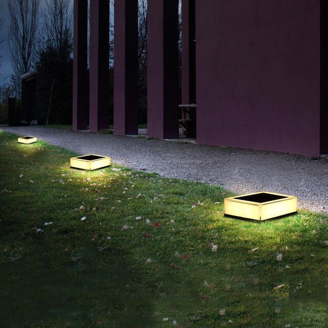 Garduru Out Solar Light – Moderne wasserdichte LED-Wandlampe für den Außenbereich (IP65)