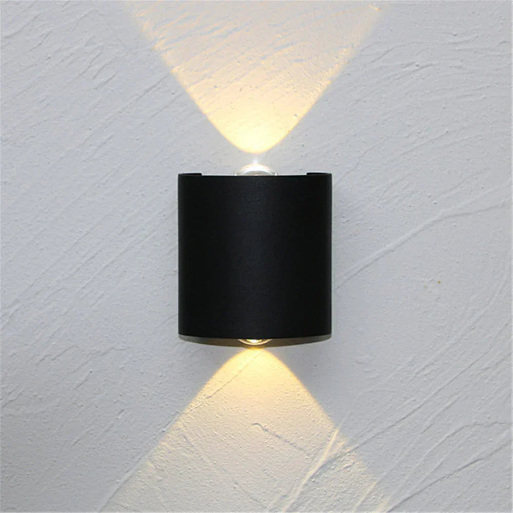 LED Außenwandleuchte - Stilvoll, Wetterfest, Ideal für Haus & Garten
