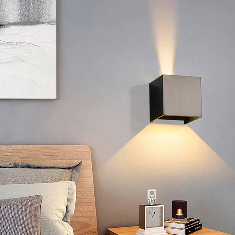 Design-Wandleuchte – Moderne Wohnraumlampe mit hochwertiger Optik
