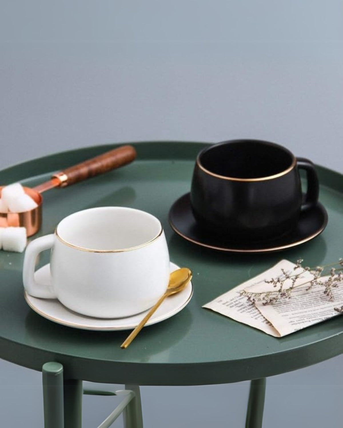 Zeitlose Eleganz – Luxuriöses Porzellan-Teeset mit Pariser Charme
