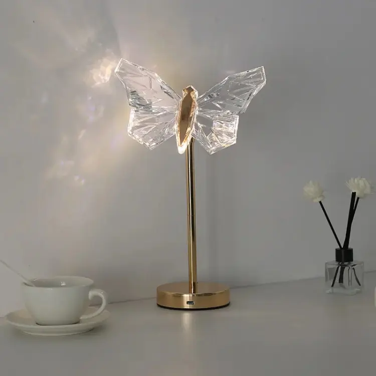 Garduru Kristall Tischlampe – Verzauberndes Licht für eine traumhafte Atmosphäre