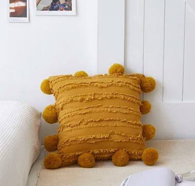 Kissenbezug aus Baumwolle – Rüschen & Pompons – 45 x 45 cm