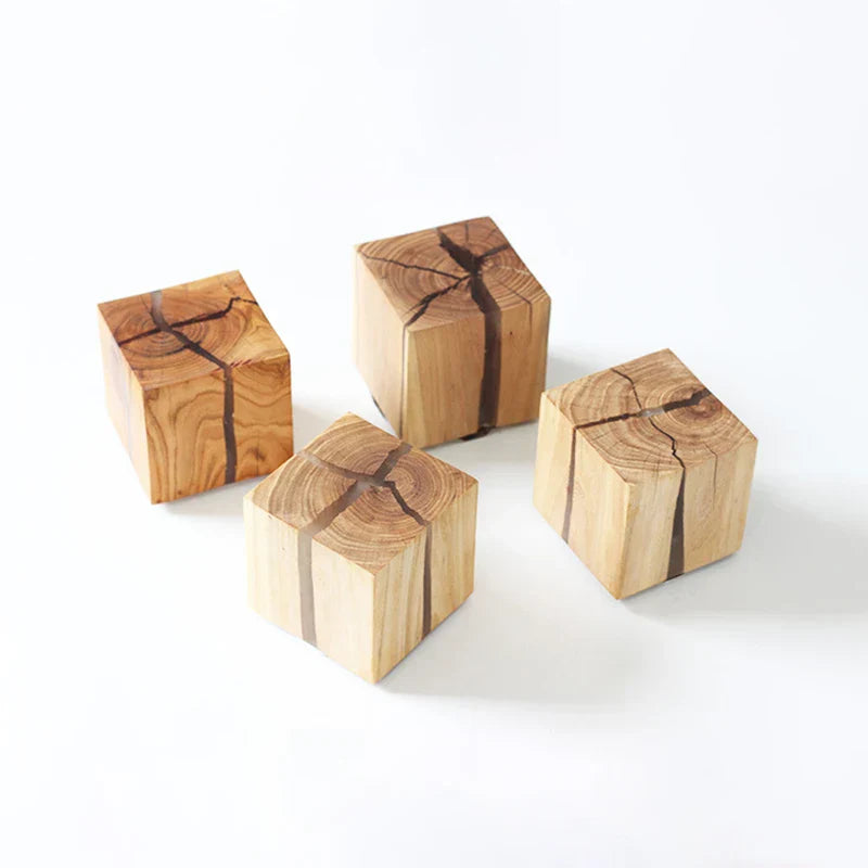 CubeGlow – Luxuriöse Holzwandlampe mit modernem und natürlichem Design