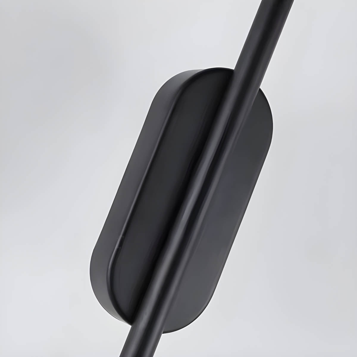 Moderne Wandleuchte Lance – Elegante LED-Beleuchtung aus Aluminium und Silikon
