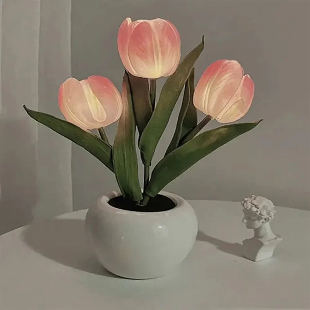BlossomGlow LED Tulpenlampe - Dekorative Blumen-Nachtlicht