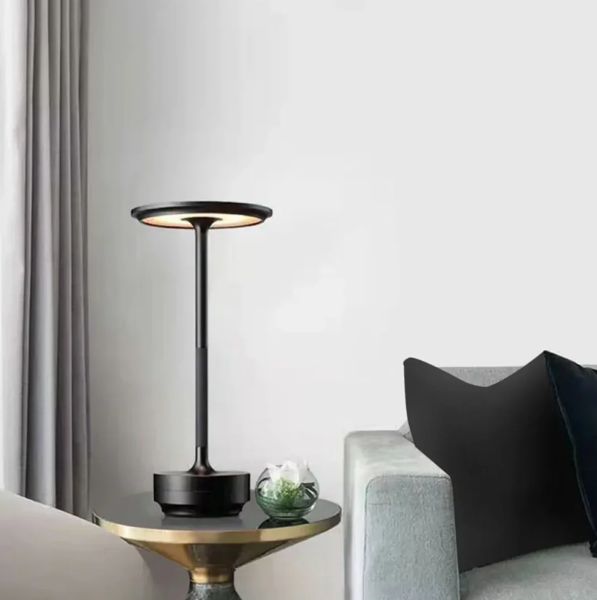 Garduru Tischlampe – Zeitlose Eleganz für jeden Moment