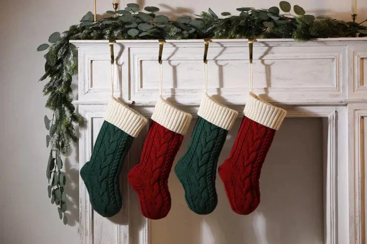 Große Kabelgestrickte Weihnachtsstrumpf - 13 Farben