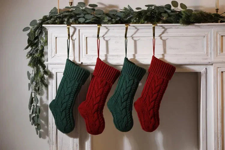 Große Kabelgestrickte Weihnachtsstrumpf - 13 Farben