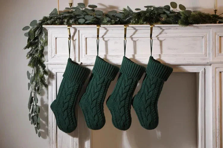 Große Kabelgestrickte Weihnachtsstrumpf - 13 Farben