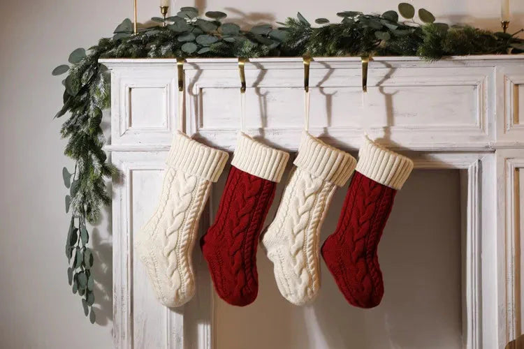 Große Kabelgestrickte Weihnachtsstrumpf - 13 Farben